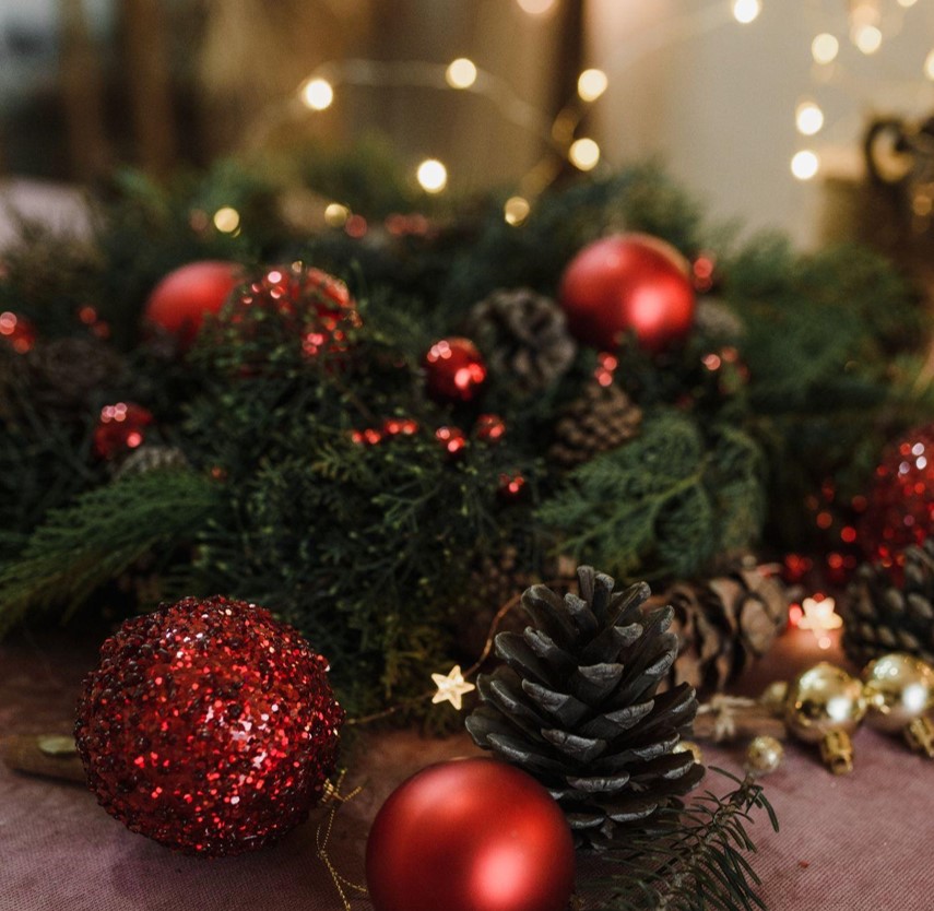 Best Deals on Flocked Artificial Christmas Trees